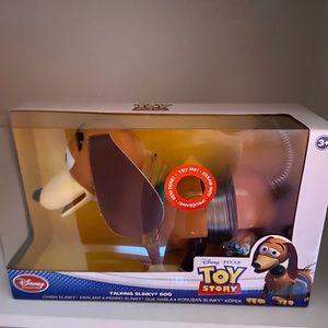 Talking disneyland slinky dog toy story
